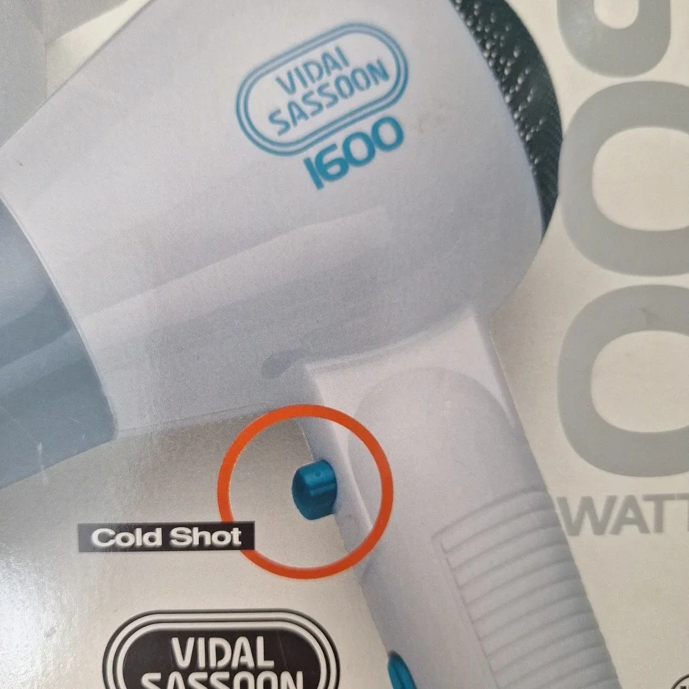 NEW Vidal Sasson 1600 Watt Turbo Hair Dryer & DIFFUSER Folding Handle Cold Shot